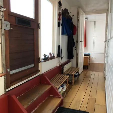 Prinsengracht Houseboat