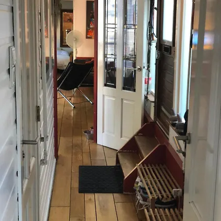 Prinsengracht Houseboat ベッド・アンド・ブレックファスト *